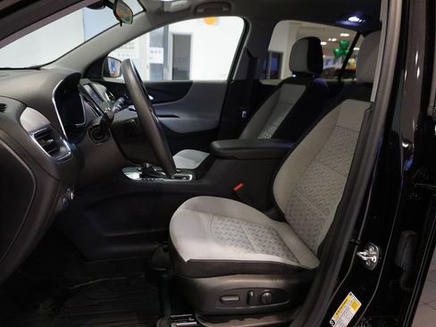 Certified 2024 Chevrolet Equinox LS w/ LS Convenience Package image 9