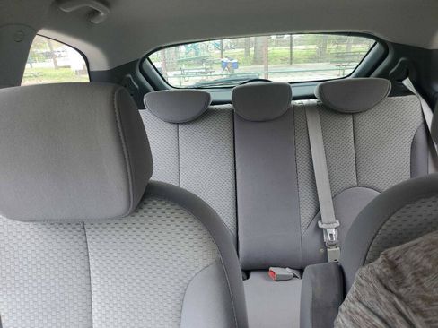 Used 2010 Hyundai Accent GS w/ Premium Pkg 3 FWD image 25