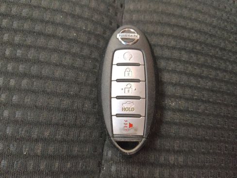 Used 2015 Nissan Altima 2.5 SV image 32