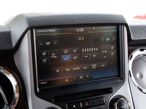 Used 2015 Ford F350 Lariat w/ Lariat Ultimate Package image 32