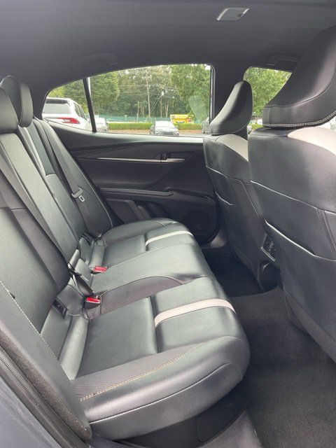 Used 2025 Toyota Camry SE FWD image 17