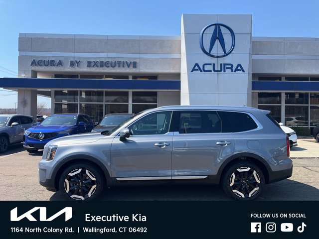 Certified 2025 Kia Telluride S AWD/4WD image 2