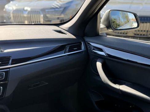 Used 2017 BMW X1 sDrive28i image 22