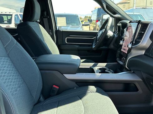 New 2026 RAM 2500 Big Horn AWD/4WD image 14