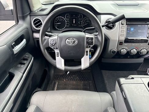 Used 2018 Toyota Tundra SR5 AWD/4WD image 20