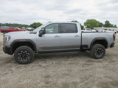New 2026 GMC Sierra 2500 AT4X AWD/4WD image 9