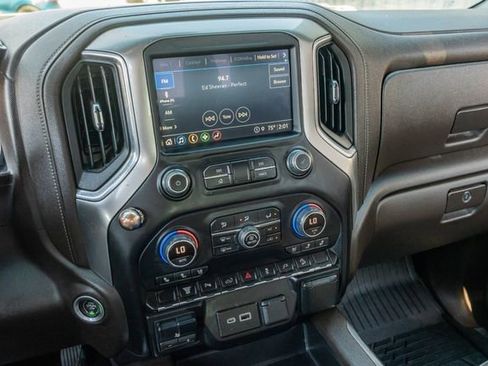 Used 2022 Chevrolet Silverado 2500 LTZ w/ LTZ Texas Edition image 26