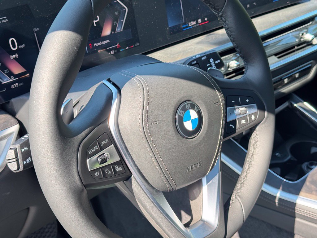 Used 2026 BMW X5 xDrive40i w/ Premium Package AWD/4WD image 12