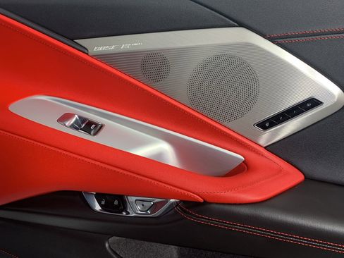 Used 2021 Chevrolet Corvette Stingray Preferred Cpe w/ 2LT image 37