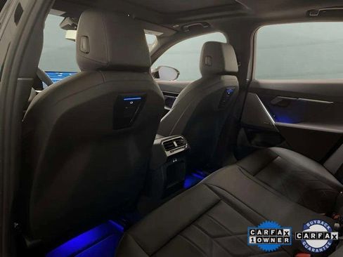 Used 2025 BMW 530i xDrive image 59