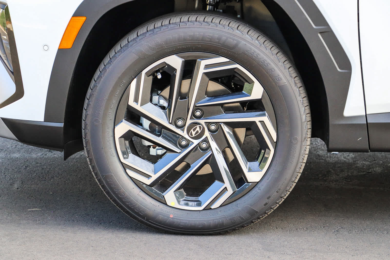 New 2026 Hyundai Tucson Limited AWD/4WD image 11