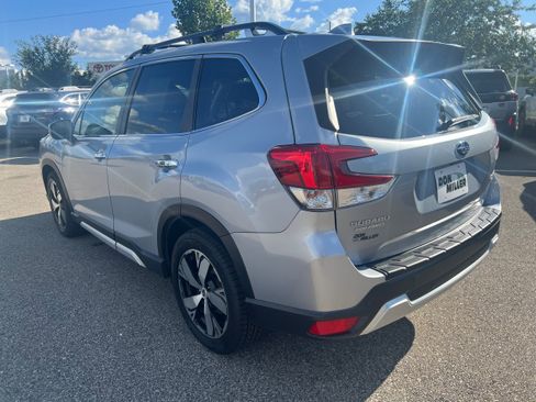 Used 2019 Subaru Forester Touring w/ Popular Package #3 AWD/4WD image 5