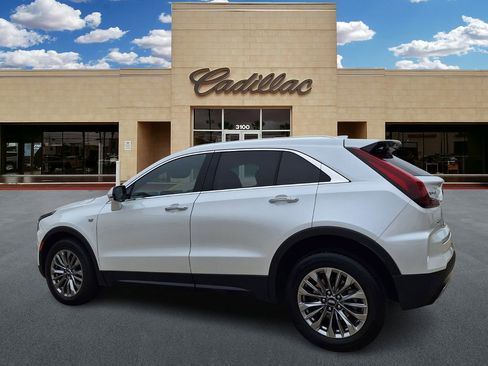 Used 2024 Cadillac XT4 Premium Luxury image 5