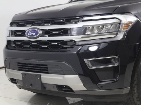 Used 2022 Ford Expedition Limited image 54
