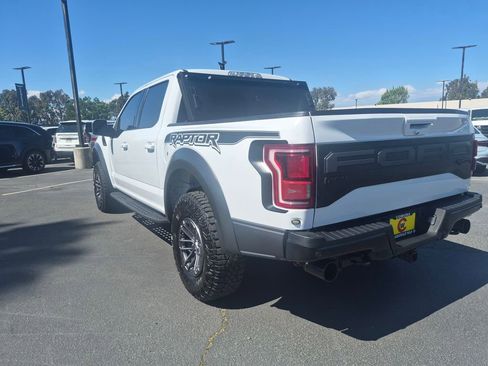 Used 2019 Ford F150 Raptor w/ Equipment Group 802A Luxury AWD/4WD image 14