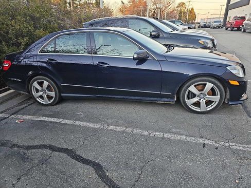 Used 2011 Mercedes-Benz E 350 4MATIC Sedan image 1