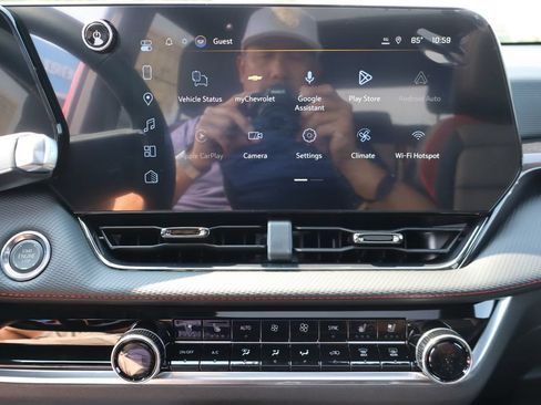 New 2027 Chevrolet Equinox RS w/ Safety and Technology Package AWD/4WD image 15
