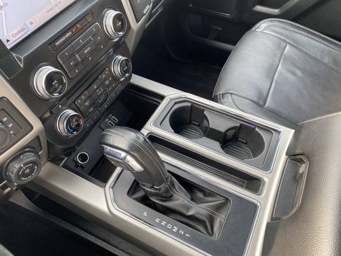 Used 2016 Ford F150 Lariat w/ Equipment Group 502A Luxury AWD/4WD image 33