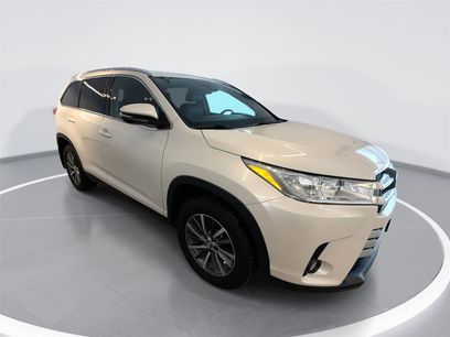 Used 2019 Toyota Highlander XLE