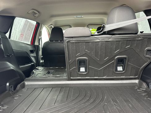 Used 2024 Subaru Crosstrek 2.0i Premium w/ Crosstrek Mirror Package image 15