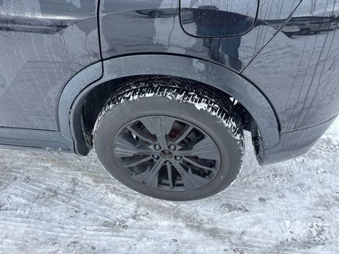 Used 2019 Mitsubishi Eclipse Cross LE image 5