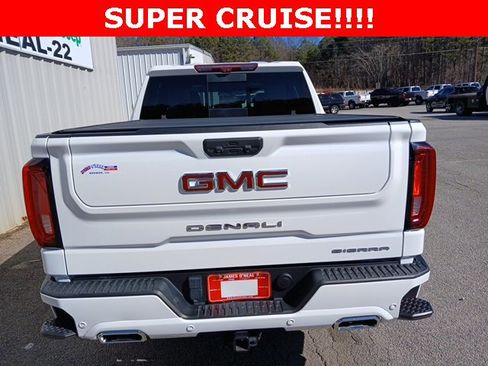 Used 2023 GMC Sierra 1500 Denali image 4
