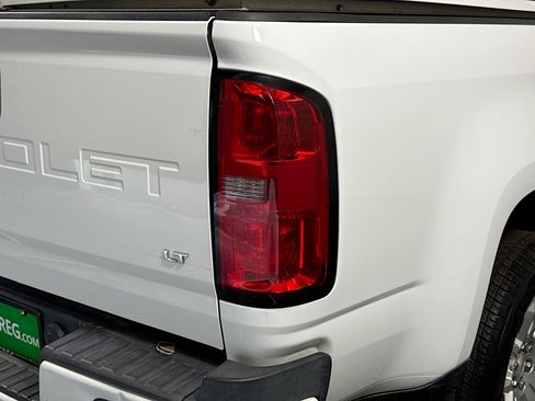 Used 2022 Chevrolet Colorado LT w/ Fleet Safety Package RWD image 33