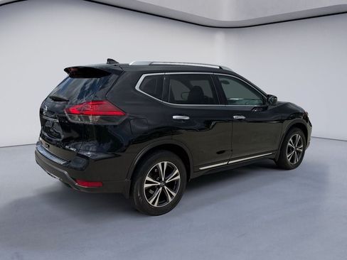 Used 2017 Nissan Rogue SL w/ SL Premium Package AWD/4WD image 5