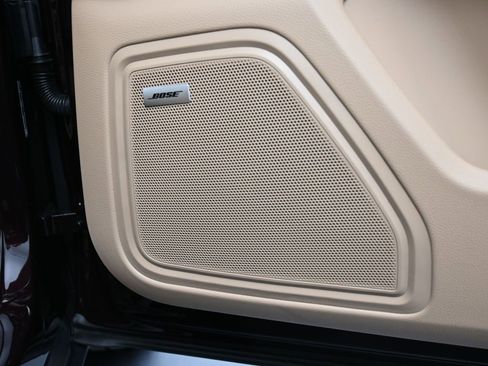 New 2026 Porsche Macan image 29