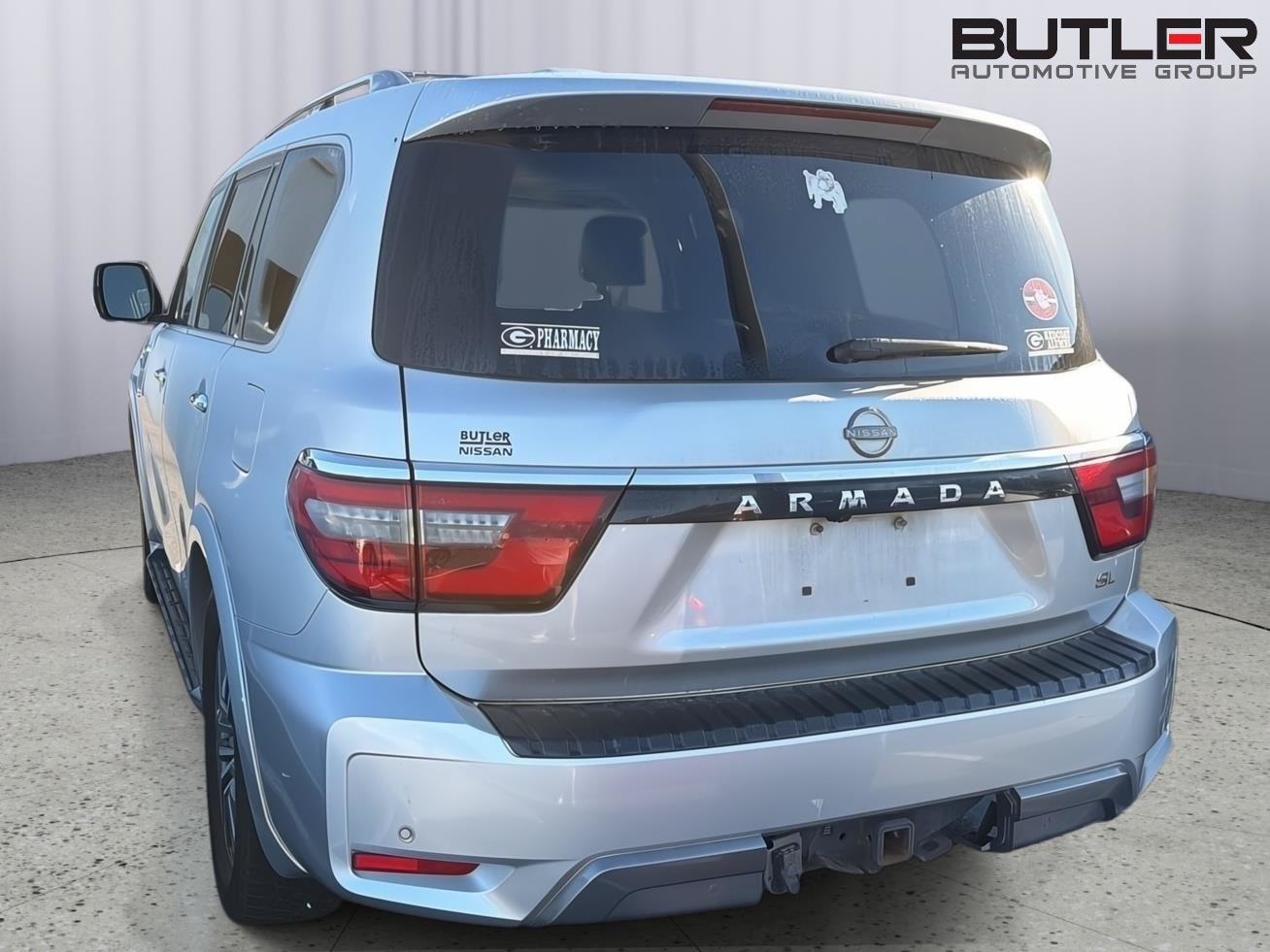 Used 2022 Nissan Armada SL w/ Captain's Chairs Package RWD image 10