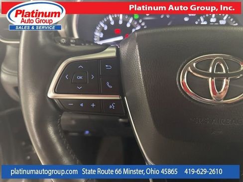 Used 2021 Toyota Highlander Platinum image 28