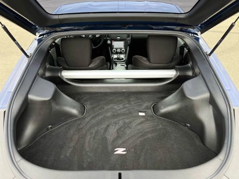 Used 2013 Nissan 370Z Touring w/ Sport Pkg image 18
