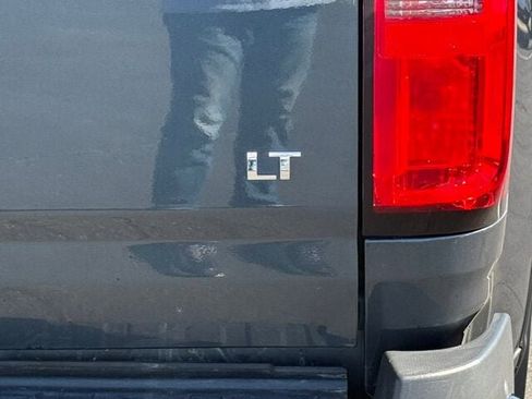 Used 2019 Chevrolet Colorado LT w/ LT Convenience Package image 16