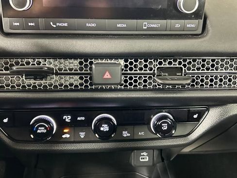 Used 2024 Honda HR-V Sport image 12