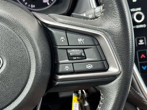 Used 2024 Subaru Outback Premium AWD/4WD image 27