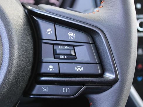 Used 2025 Subaru Crosstrek 2.5i Limited w/ Popular Package #4A image 28