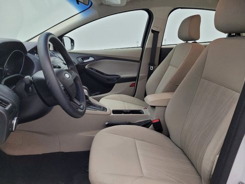 Used 2018 Ford Focus SE FWD image 17