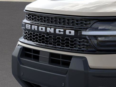 New 2025 Ford Bronco Sport Outer Banks w/ Outer Banks Tech Package+ image 17