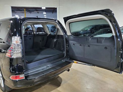 Used 2014 Lexus GX 460 image 48