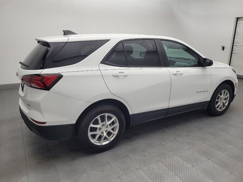 Used 2022 Chevrolet Equinox LS w/ LS Convenience Package AWD/4WD image 10