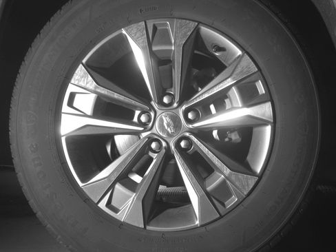 Used 2025 Chevrolet Equinox LT FWD image 13