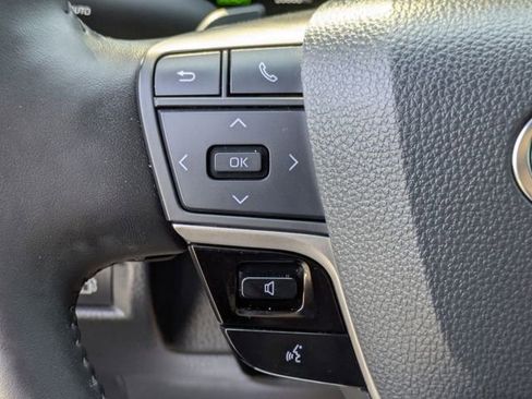 Used 2025 Toyota Camry XSE image 22