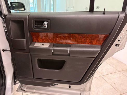 Used 2012 Ford Flex Limited image 23