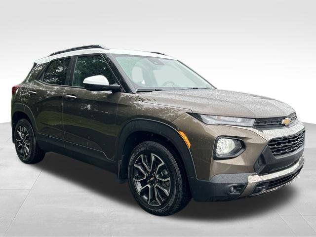 Used 2022 Chevrolet TrailBlazer ACTIV w/ Technology Package FWD image 7