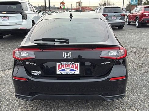 Used 2023 Honda Civic Sport image 6