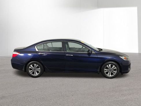Used 2013 Honda Accord LX image 41