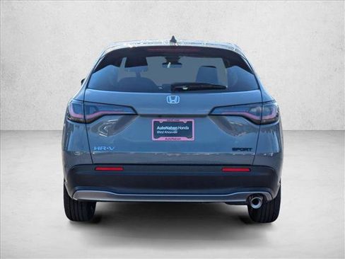Used 2025 Honda HR-V Sport image 7