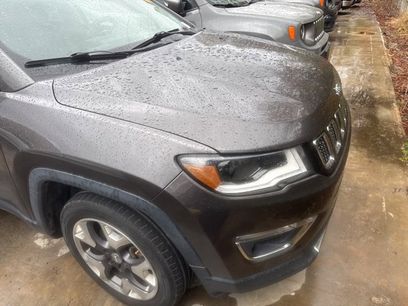 Used 2018 Jeep Compass Limited w/ Navigation Group