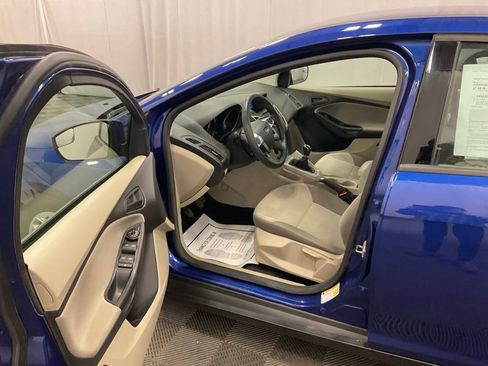 Used 2012 Ford Focus SE image 7