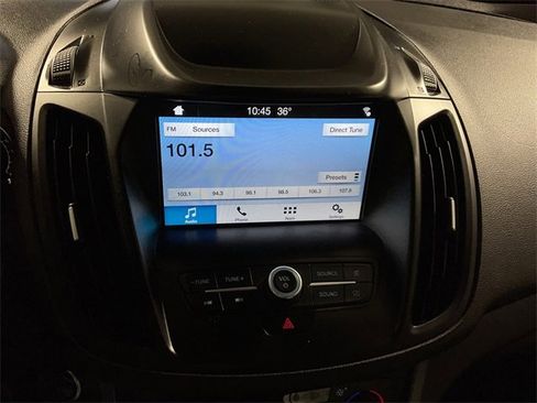 Used 2019 Ford Escape SE image 21